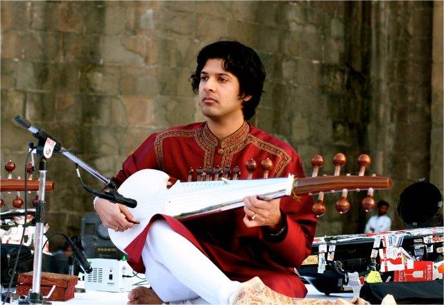 sarod players tamil-nadu