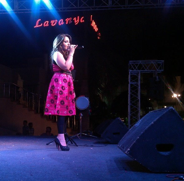 female singer tamil-nadu