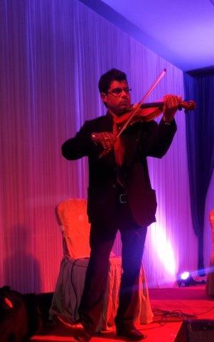 male solo musician tamil-nadu